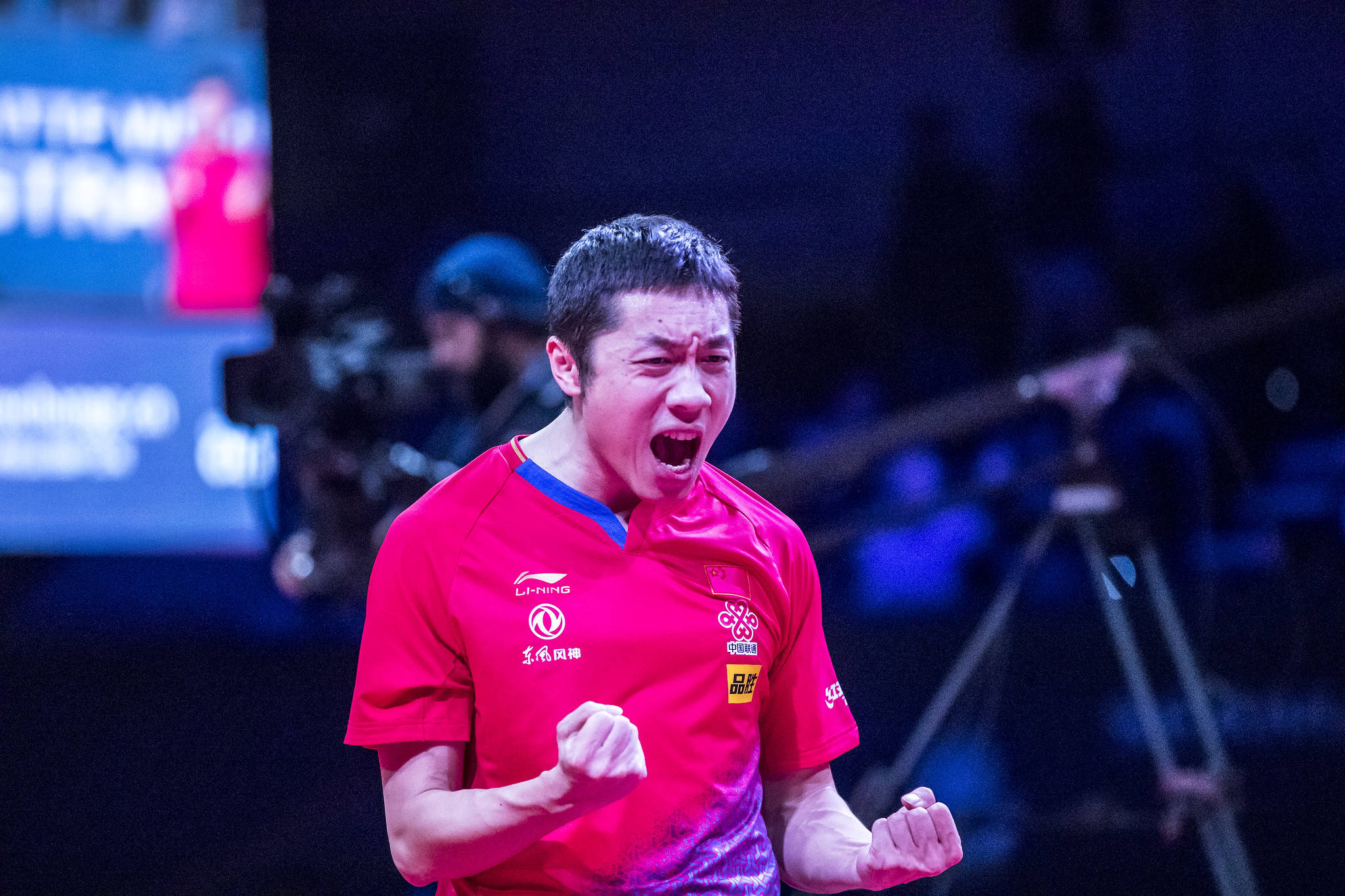 开云体育登录-英格兰队翻盘波兰队，许昕状态火热