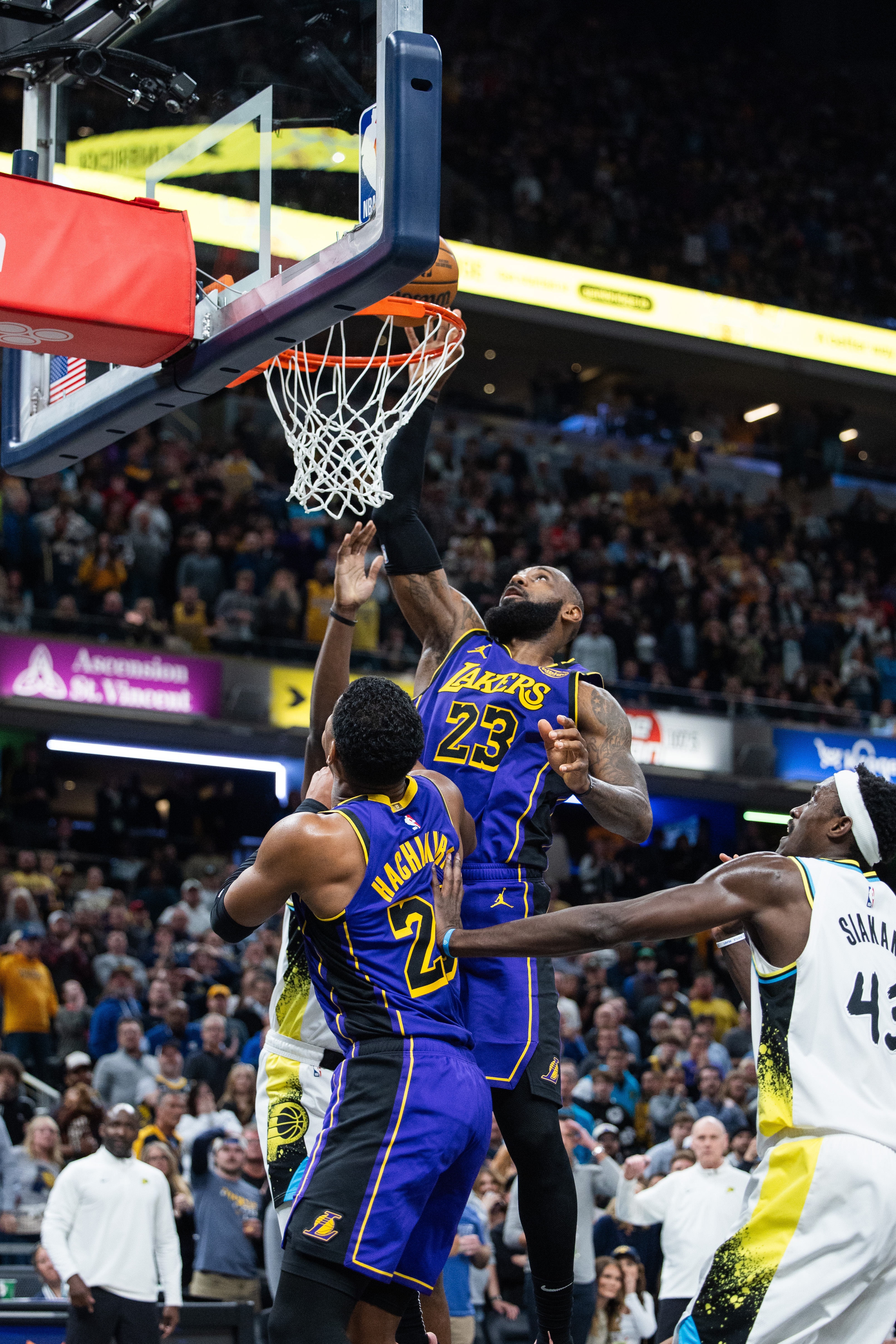 凯尔特人碾压76人，武切维奇点燃赛场