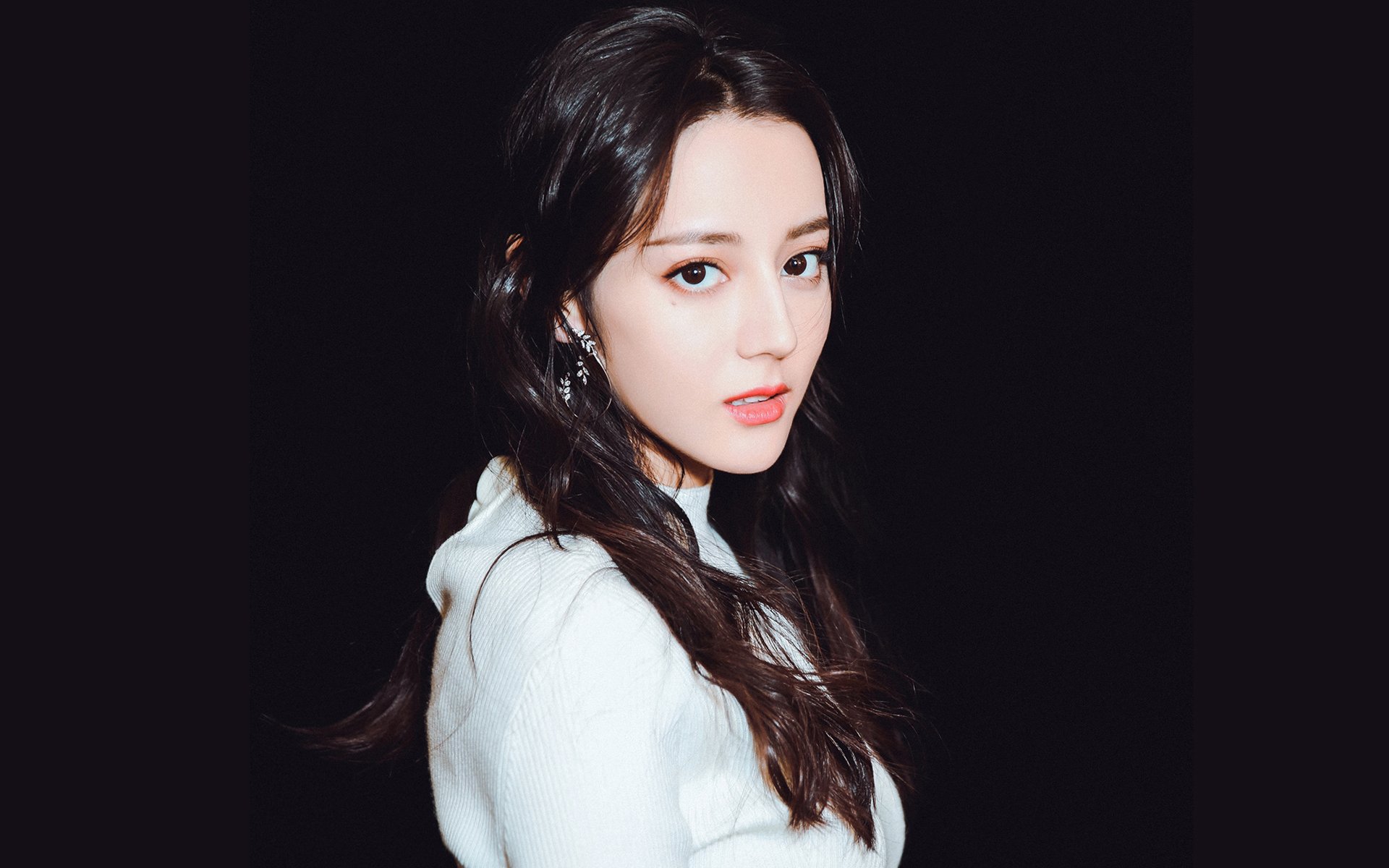 欧冠焦点与跨洋较量，拜仁的审判日，费城的战术觉醒