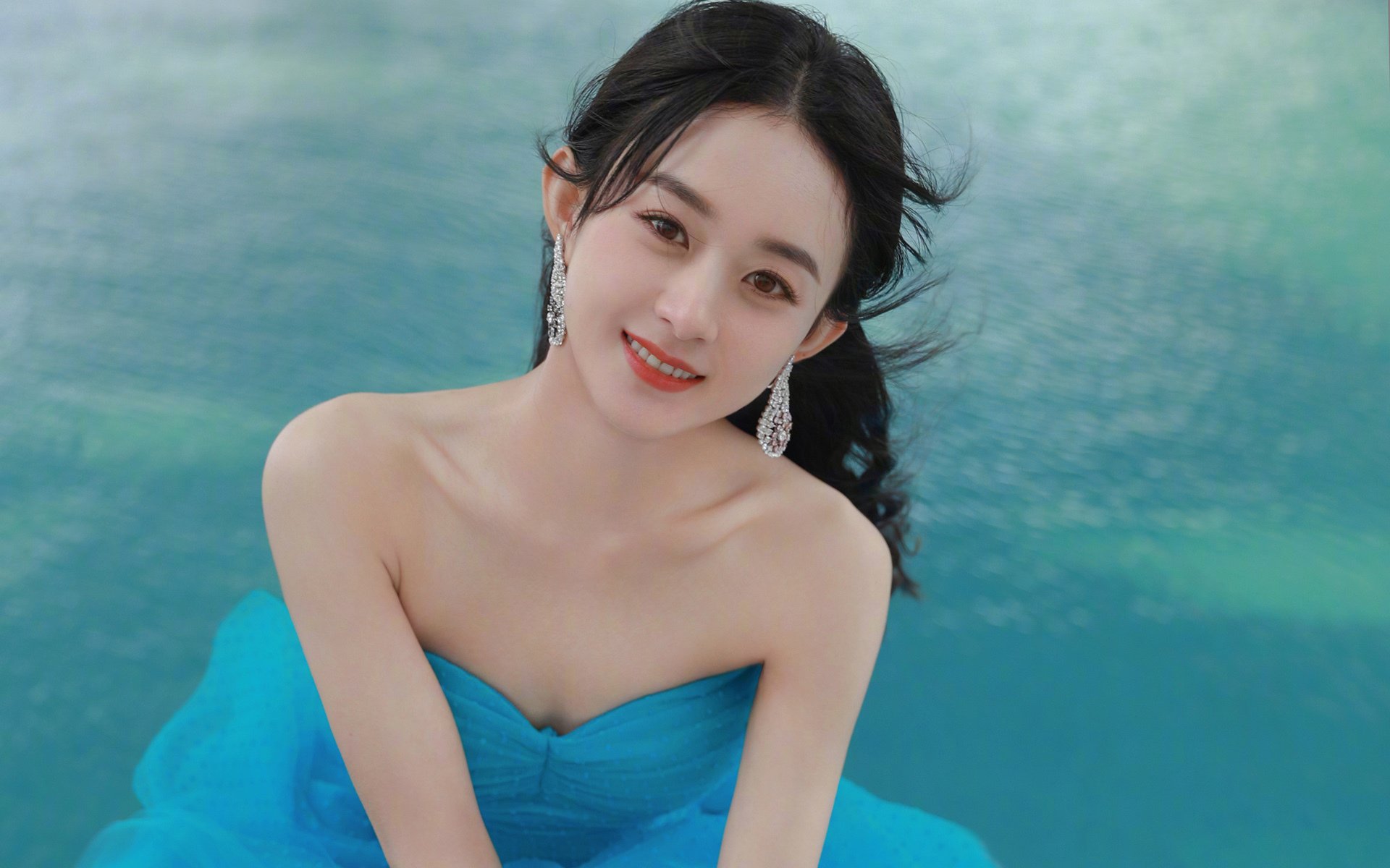 篮球狂潮之夜,热火一波流席卷开拓者,锡安生死战主宰西决